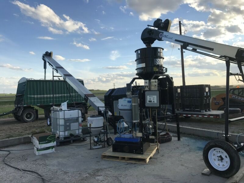Complete Seed Treating setup for sale. Retweets appreciated!  kijiji.ca/v-farming-equi…