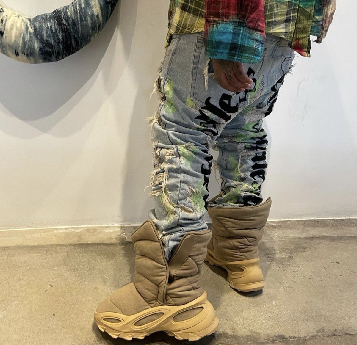 yeezy boots season 8