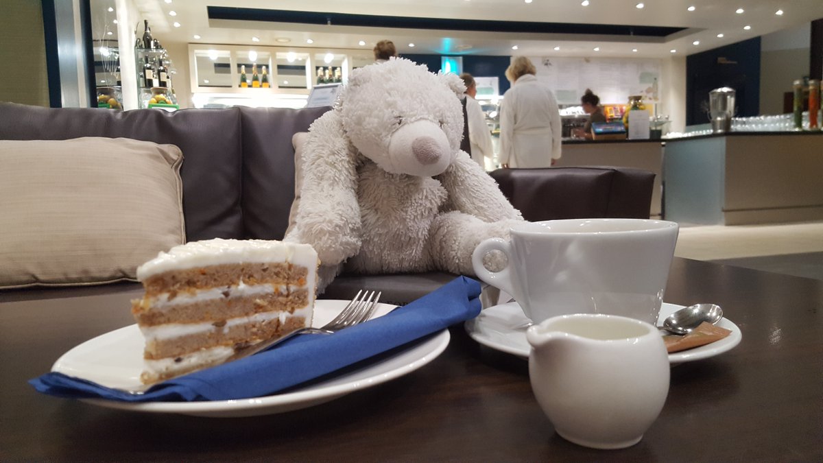 Happy Friday everyone! Please go and follow my friends!

<a href="/MoishesMom/">Moishe's Mom</a> <a href="/mcam_ekka/">ekka</a> <a href="/johnstf/">Catnip</a> <a href="/kdey/">Moodles & Boodles 💎</a> <a href="/NicolaJSwinney/">Nicola Jane Swinney</a> <a href="/BonganiGiraffe/">Bongani</a> <a href="/h_myles/">🇨🇦Oskar & Stanley 🇨🇦☮️</a> <a href="/sandyincanada/">Sandy Oh-Canada</a> <a href="/CrashsLanding/">Crash's Landing</a> <a href="/CeliaHarpSeal/">Celia The Seal</a> @RagdollMomCarol <a href="/michellew66/">Michelle loves cats</a> <a href="/TERRYW_UK/">TERRY.W 😸</a> <a href="/stuffedofficial/">Youtube.com/c/StuffedProductions</a> <a href="/SuzanneLepage1/">Suzanne Lepage</a> <a href="/Kathymcgre/">Kathy McGregor</a>