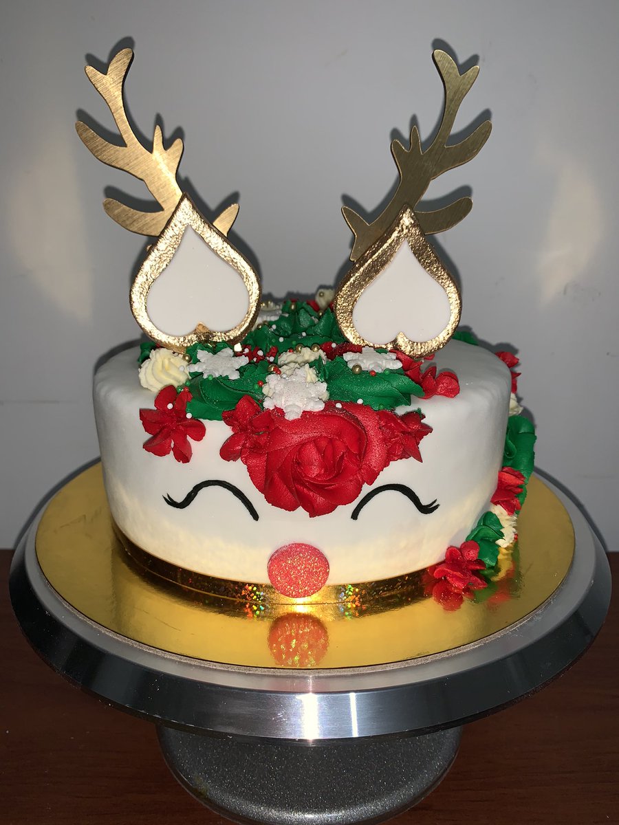la_jakyV's tweet photo. @lu_13lu Emprendimiento de tortas y cupcakes en la ciudad de Cali 

IG: https://t.co/BMyeyRykrJ https://t.co/j90YB6BlCC