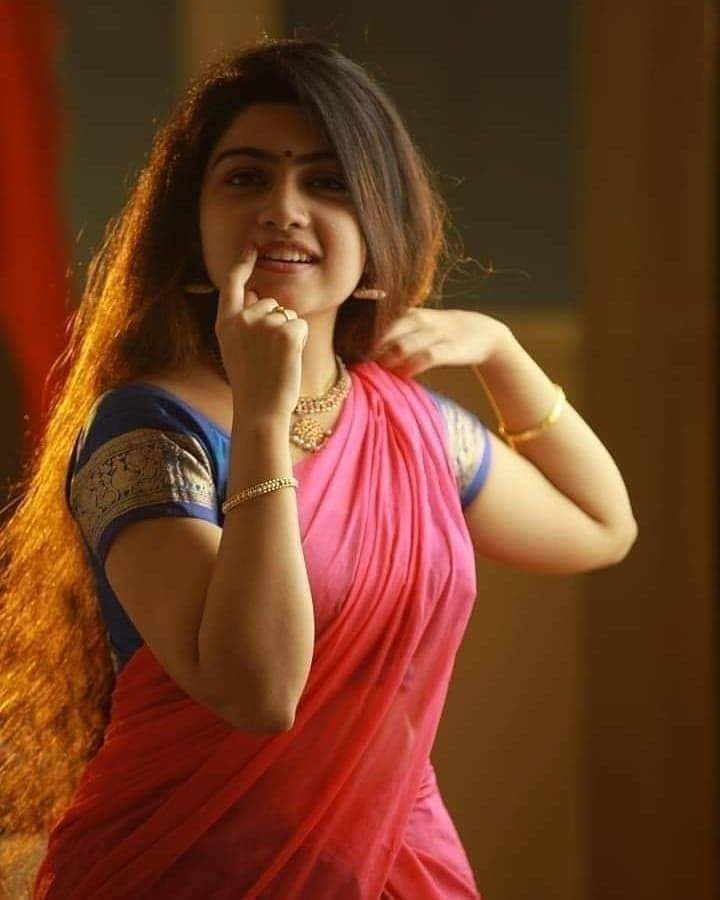 pandeys01's tweet photo. @hurkat_dinesh @pradeepdgupta1 @malaradnik @SunilJa61377355 @Chandra1Vinod @Bhupend31679080 @dsratnar791 @Satdevgoel2 @BabitaS7621 @jesing_khuman @ajaykeshari57 @Sunitagupta__ @sanjay_khattri @Jaihindsonu59 @Anshika61256765 @faiyaz569 @P_Katyayan @MukeshV19176888 @sapnajoshi122 @ragini354 @AbhayChaudh @Yuvraj_kt @Awdhesh36226821 @jaylalsinwar @CLguptaKanchan @ManishChoukse17 @VaronikaVks @kinjalpatel74 @singhji707 @girishs30502017 @BDSingh50880853 @sevtamatar @jignesh_butani @RRadia9 @Himanshiii_ @SashiSimhan @Latarai5 @deepakjpnp @AroraRajdeep @Neelusharma1008 @OmPraka43229608 @Sarita25148177 @Neelaiah1 @RAJESHY38489366 सुनो ना...

तेरी परछाई बन कर तेरे साथ रहने का इरादा करते हैं,
कभी छोड़ेंगे नही तेरा साथ तेरे साथ मरने का वादा करते है... https://t.co/MyTYUkRk6u