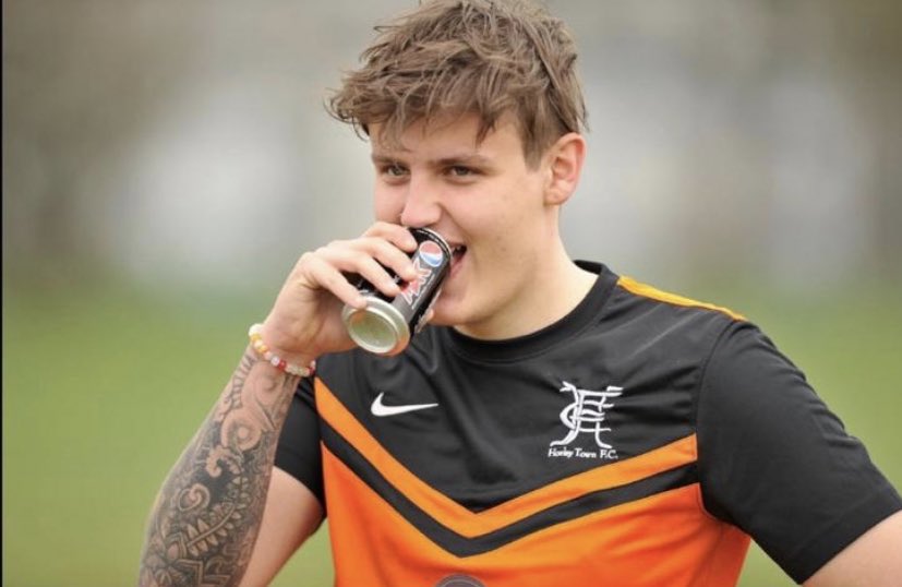 Horley Town Sunday II tweet media