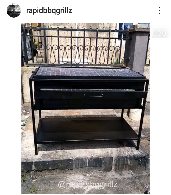 MealsRapid's tweet photo. Hey guysss 🙋‍♂️
Kindly check our IG @rapidbbqgrillz

We make quality #bbqgrills for commercial and personal purposes.
We have different sizes and designs to fit any budget👌
DM or call 08033077756

Kindly RT
Thanks🙏 https://t.co/FsQ0ysegpl