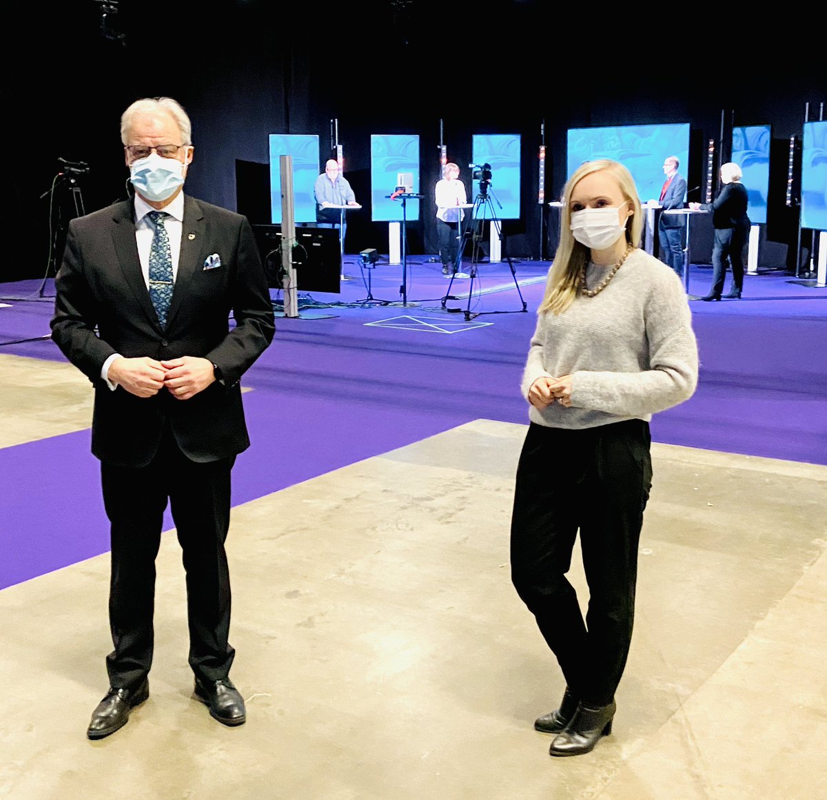 Kiitos @OAJry hyvästä paneelista #Educa2021-messuilla! Laadukas, maailman paras #koulutus on yhteiskuntamme peruskivi. Nyt ei ole aika lomautuksille tai leikkauksille koulutuksesta. Tarvitsemme panostuksia koulutukseen enemmän kuin koskaan.