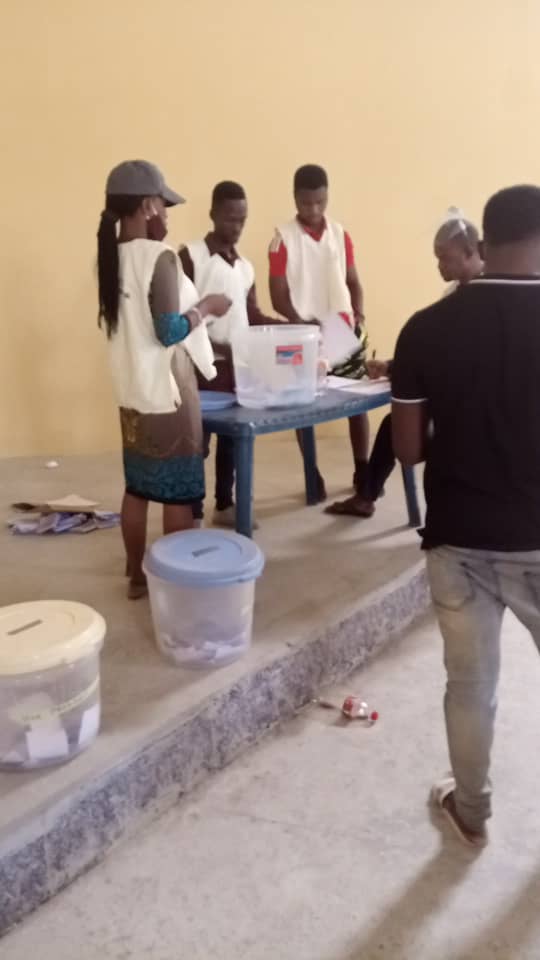 #FUOYESUDECIDES #RESULT For the past of General Secretary
 2:28pm, Faculty of Management Science. Esan Femi Williams- 17 votes. Adeyemi Kehinde- 149 votes. Adeniyi Riliwan- 4 votes. Null votes- 5.  General Secretary. https://t.co/Ew4FznkPEm