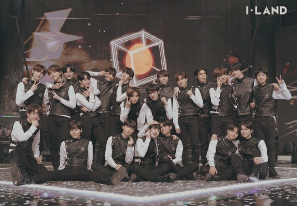 won99_'s tweet image. Memory lane 💫✨
#MNET_ILAND