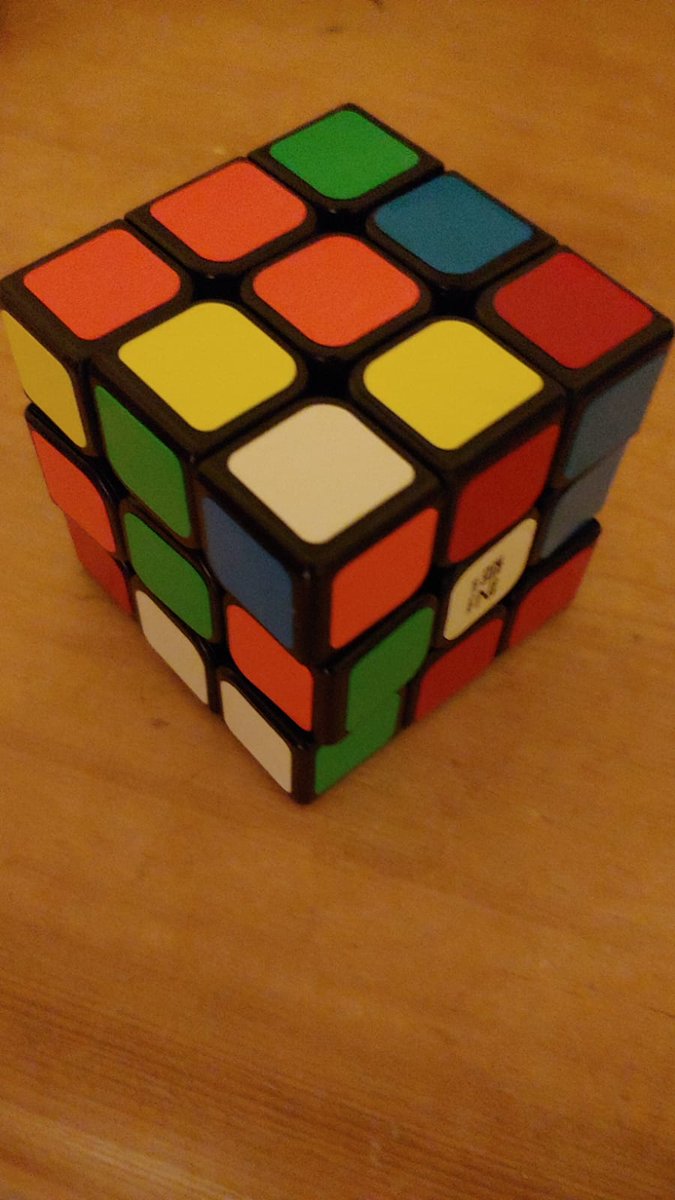LothianColl's tweet photo. Sasha M has been taking #lockdownskillup to heart during #collathome - field skiing on a row, learning to solve a rubik's cube and baking delicious cinnamon rolls! Love seeing the girls making such positive use of this time! https://t.co/wUWcAVOkrt