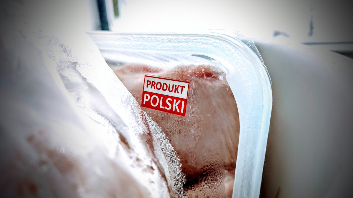 Agrestt_'s tweet photo. W kuchni  coś się dzieje, "paczam" i jest widoczny z daleka #ProduktPolski
@Produkt_Polski 🦃🦃 może to od Was? @indooorek @Edward75806737
Świadomość Konsumencka i Znakowanie działa ;)

@MRiRW_GOV_PL
@GrzegorzPuda 
@M_Wronski 

#PTR https://t.co/DrXgK6fC0S