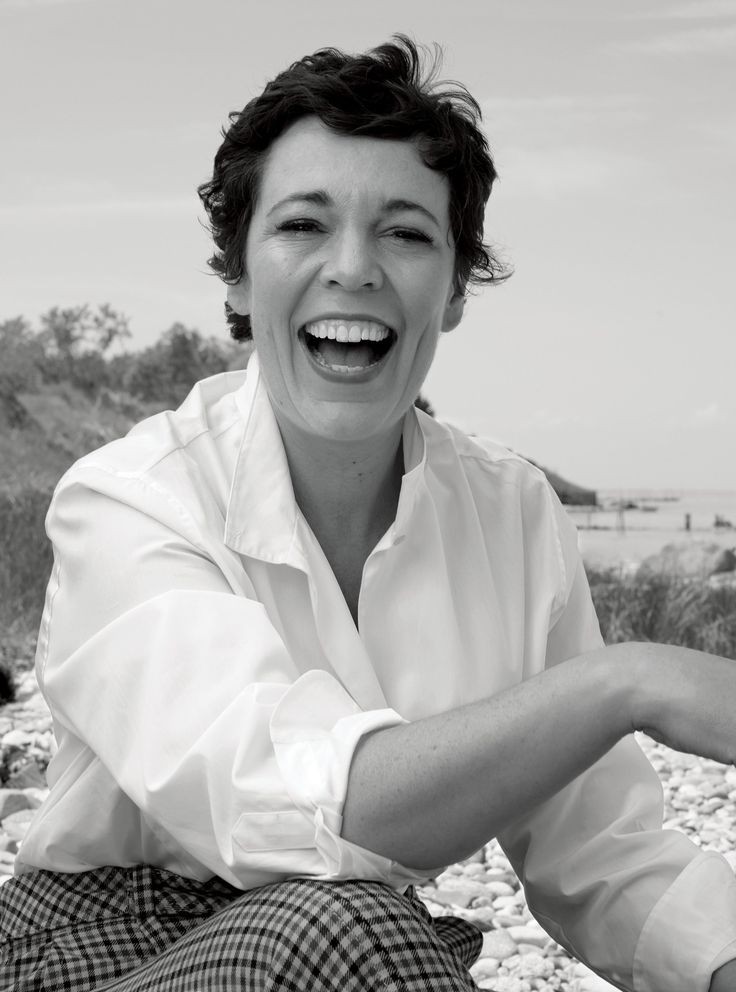 Happy birthday to the most precious and effortlessly talented, Olivia Colman. I hope she\s having the best day  