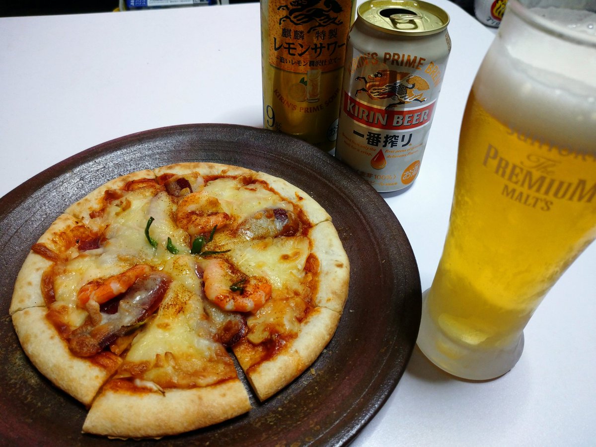 食べすぎ王子 テイクアウトしたミックスピザ と共に寂しい1人晩酌スタートしました 欧風カレーキャラウェイ 黒石エール飯 飲食店を応援しよう 食べすぎ王子 テイクアウトしたミックスピザ と共に寂しい1人晩酌スタートしました 欧風カレーキャラウェイ 黒石エール飯 飲食店を応援しよう