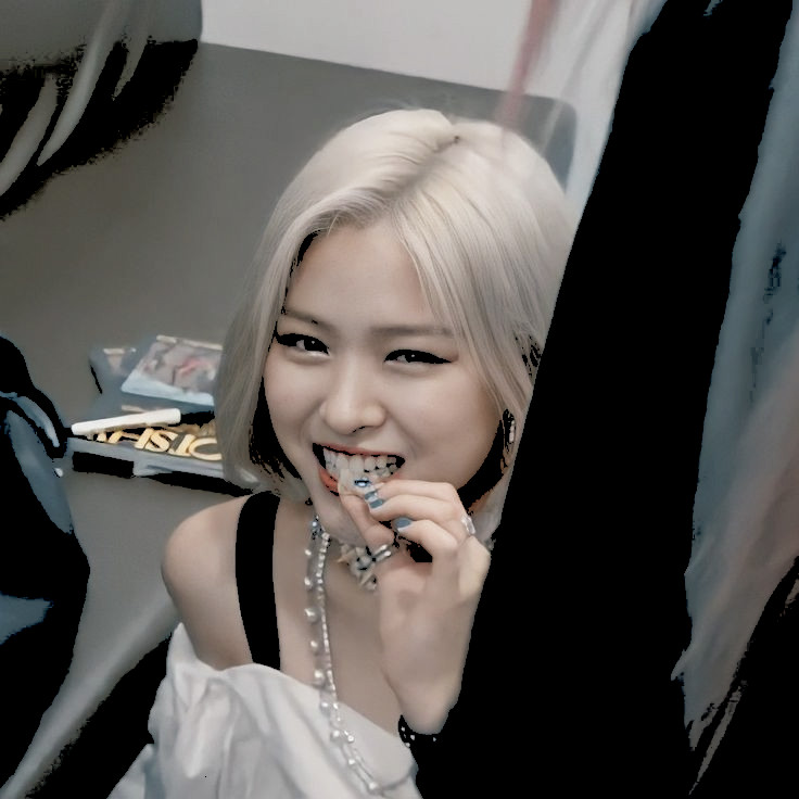 gue newbie, lets be friend!

mutualan? like/retweet
fambest? dm

#roleplayerindonesia #rpindonesia #rpw #rpworld #roleplayerkpop #rootrp #Root