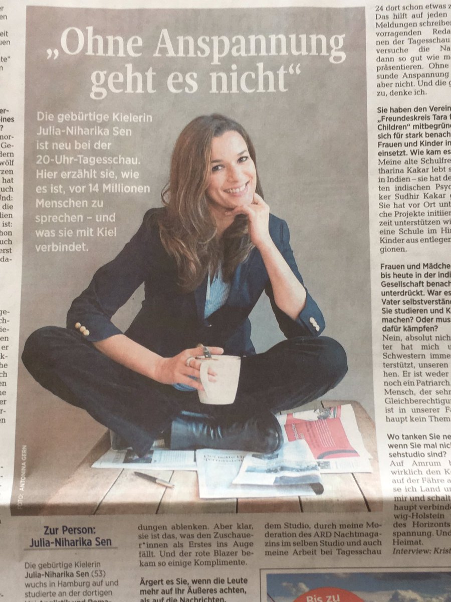 backheuer's tweet photo. Eine Kieler Sprotte bei der 20-Uhr-#Tagesschau: Julia-Niharika Sen erzählt im KN-Interview von ihren indischen Wurzeln, roten Blazern und dem Gefühl von Heimat. #kiel #KN #sen #sternengefunkel https://t.co/SYQscRe6aA