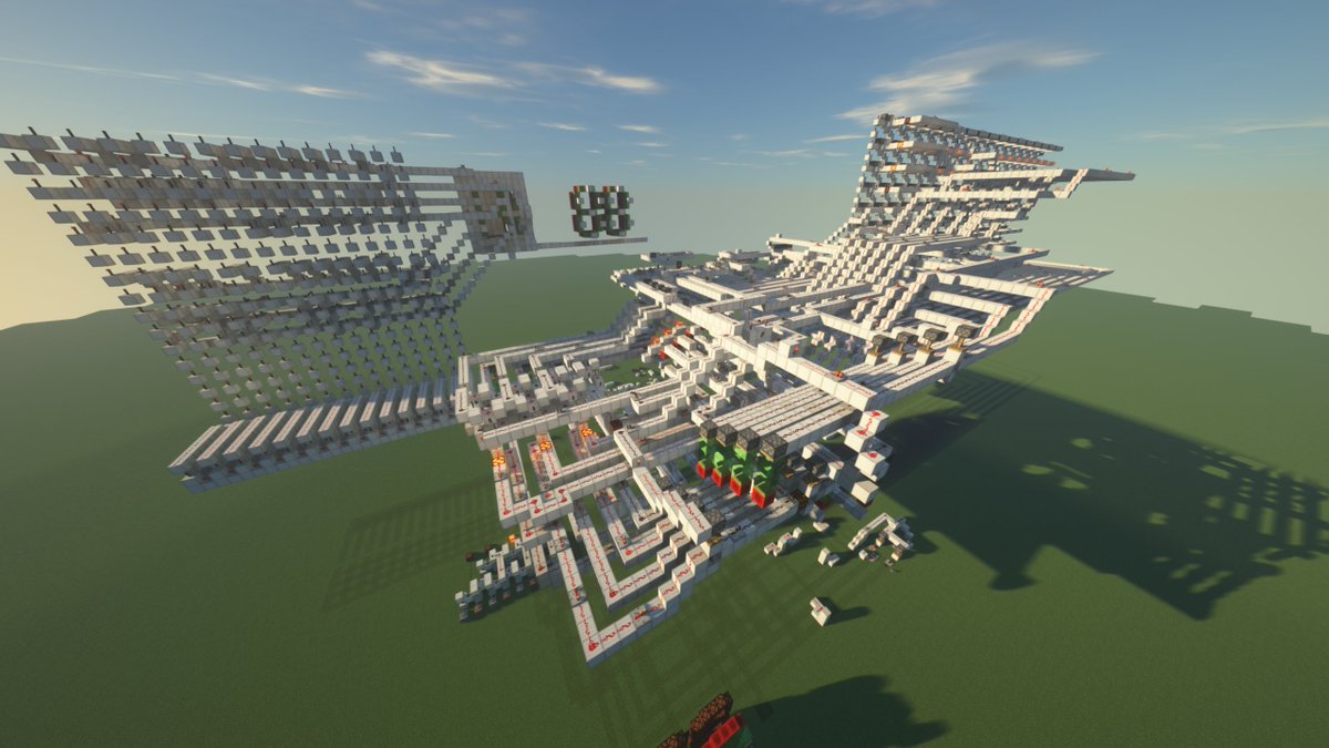 ぱたろう Sur Twitter マインクラフトのレッドストーンでつくっている4bit Cpu 左は全体図 右は七セグディスプレイ マイクラの中では電気の流れが目で見てわかるので デバッグがとても楽だし なによりcpuの動作が目に見えるのでcpuが魔法でないことを示すのに