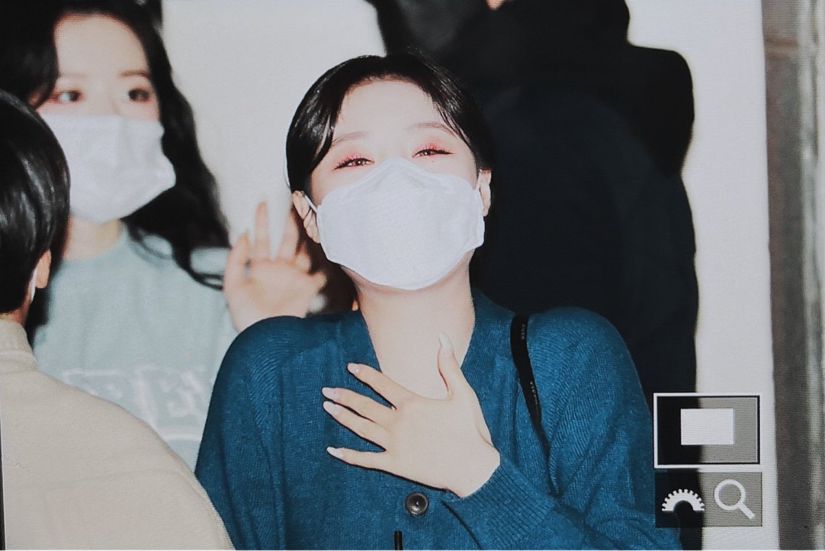 rdvz_sj's tweet photo. 210130 
( •̀∀•́ )✧
#수진 #여자아이들 #SOOJIN #GIDLE https://t.co/Cnm3lPouMQ
