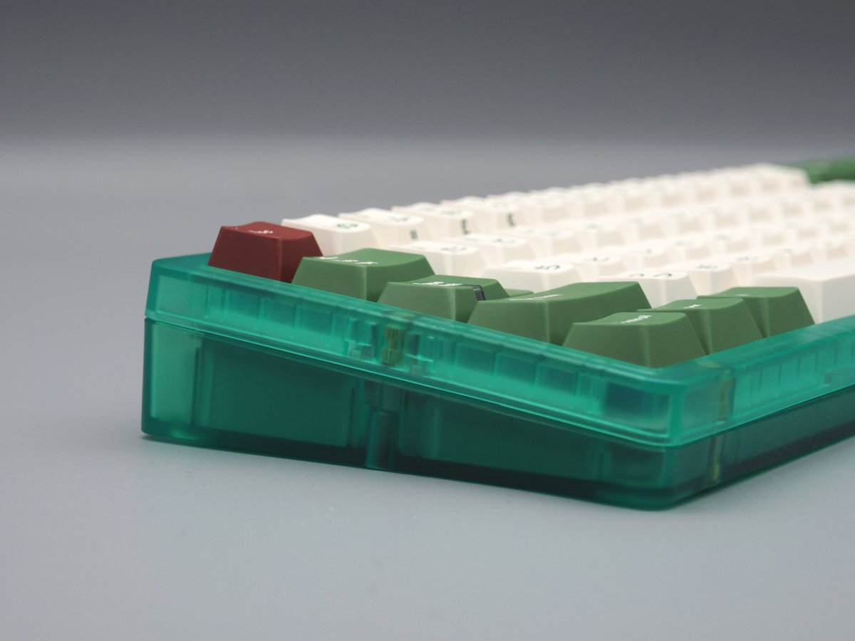 WuqueStudio's tweet image. Today the aurora landed in China,
next, will be all over the world