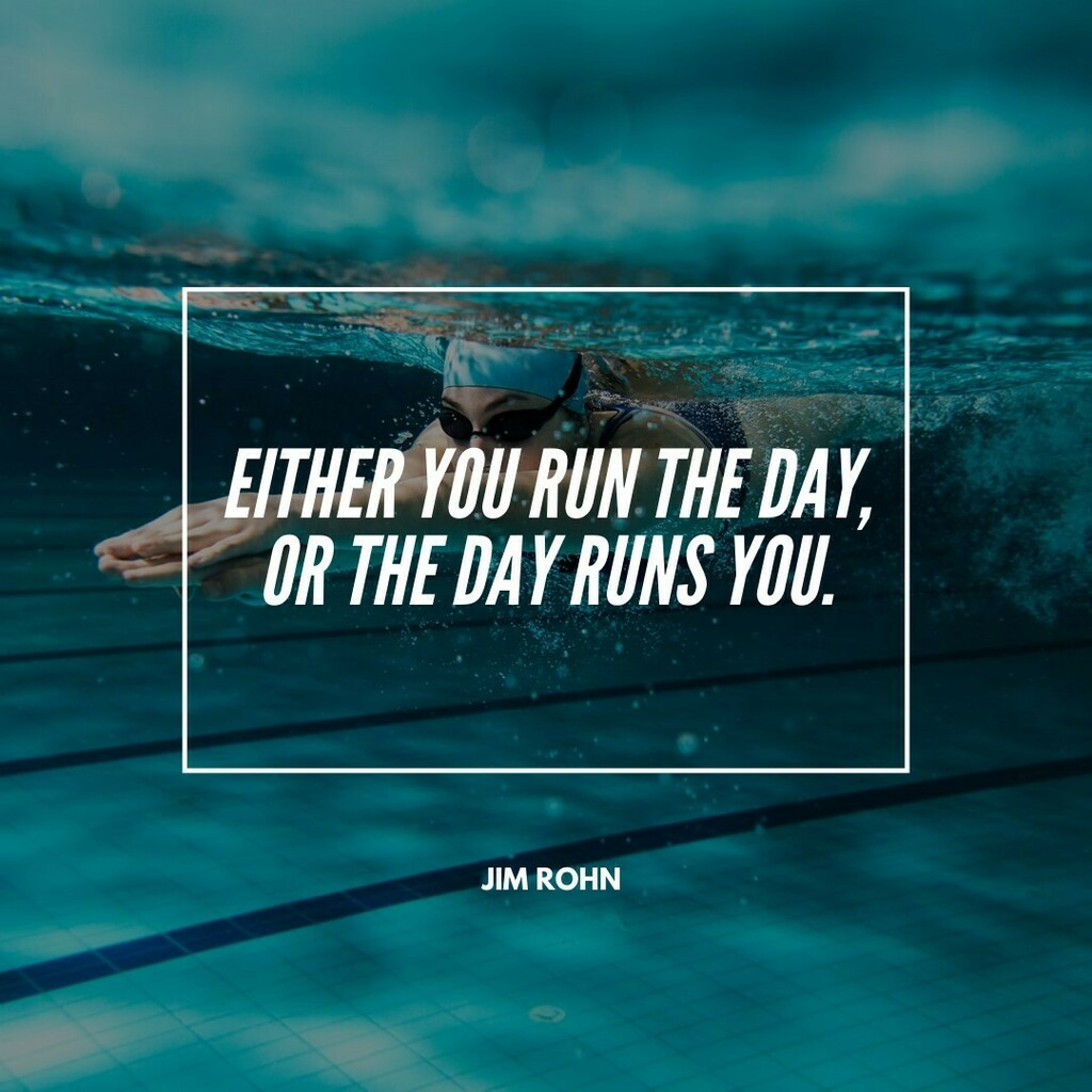 pacetorace's tweet photo. Either you run the day, or the day runs you  #running
#pacetoraceapp #gympass  #run #runner #runnersbody https://t.co/Q9JLUviY7m https://t.co/SK6CLouFo3