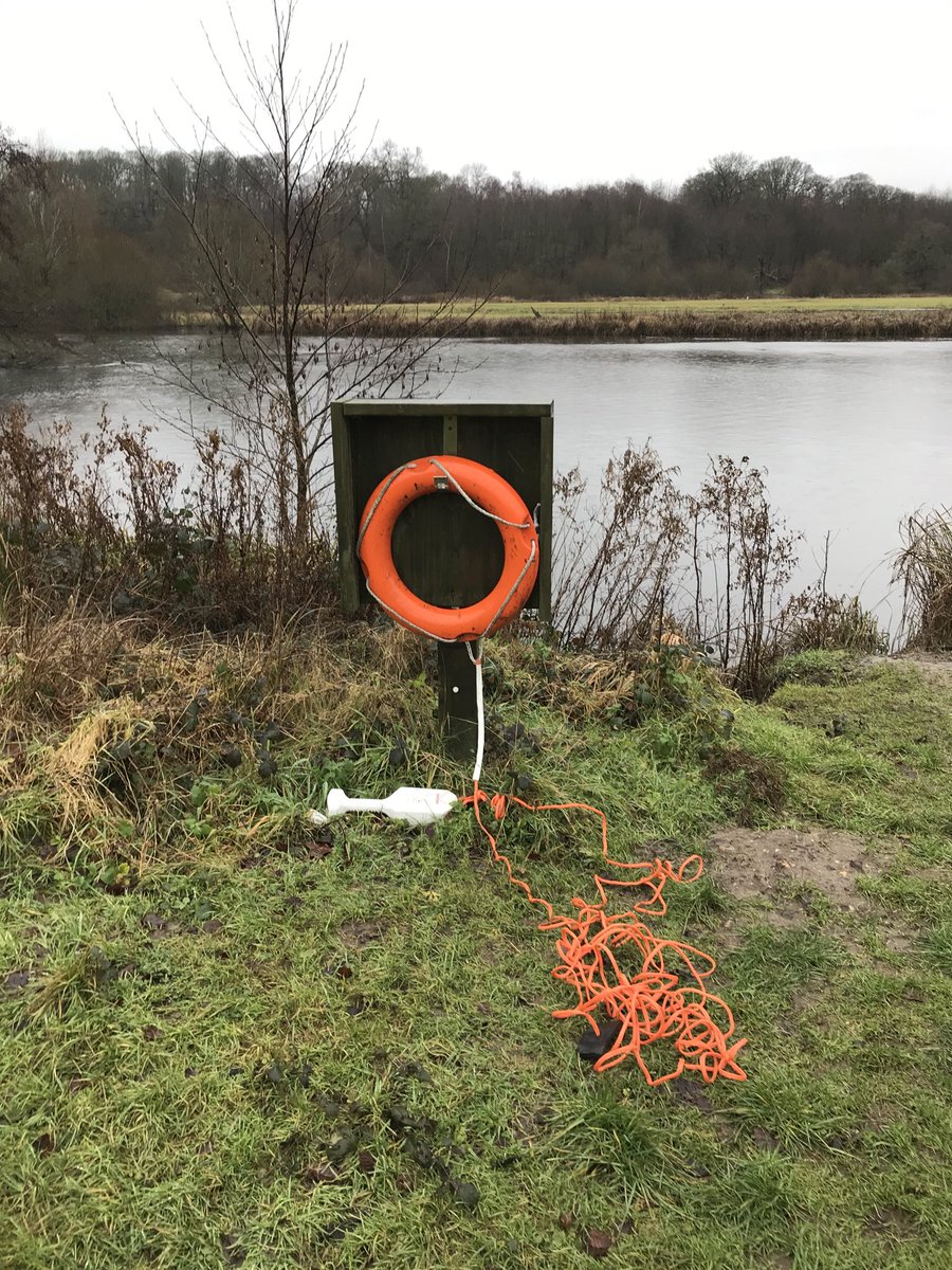 BrambleHay's tweet photo. ⁦@panshangerpark⁩ you may need to look into that before it becomes dogs toy and disappear... that’s the Lifebuoy by the water wheel https://t.co/7JSSIUx0cj