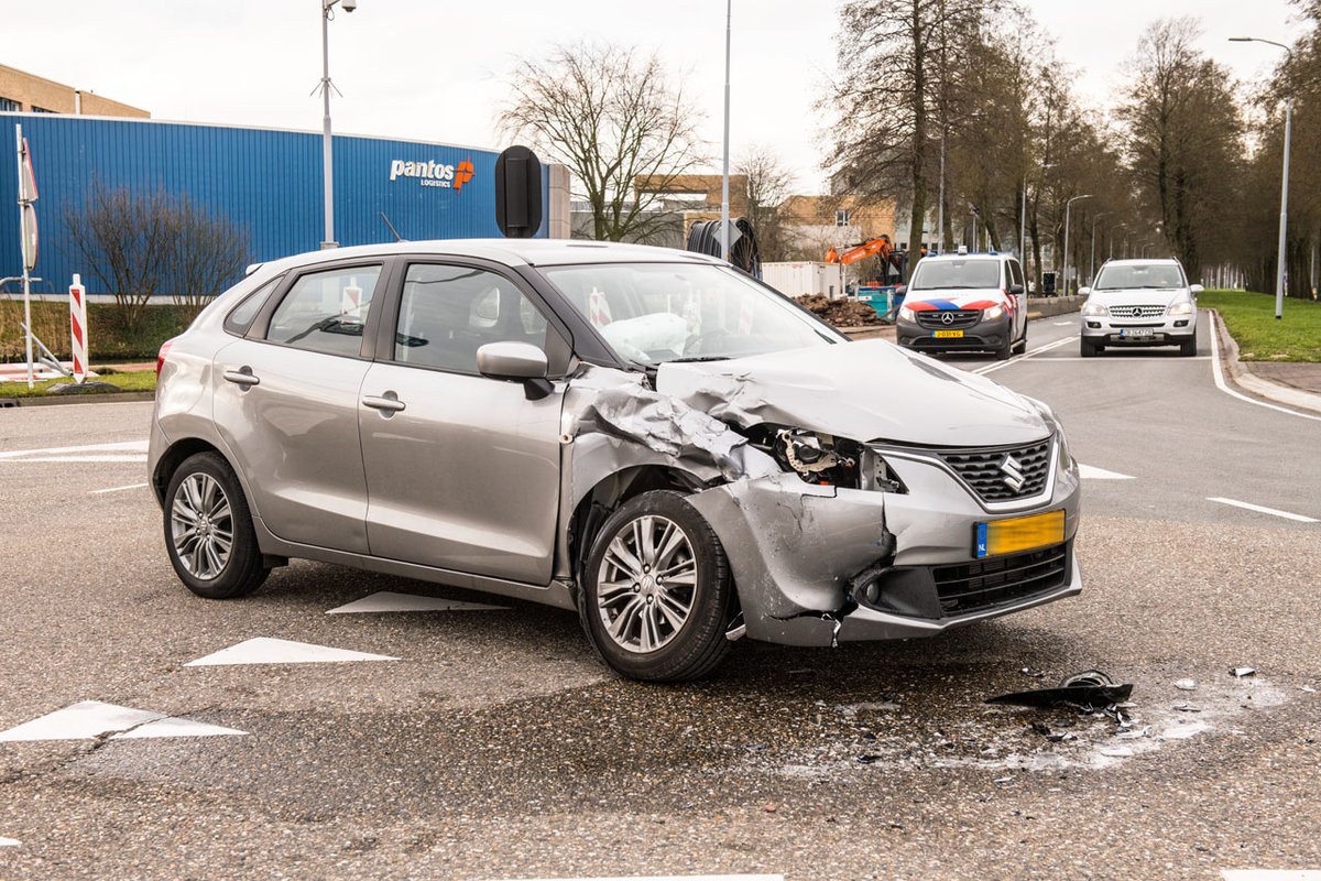 Melding aanrijding Schiphol-Rijk