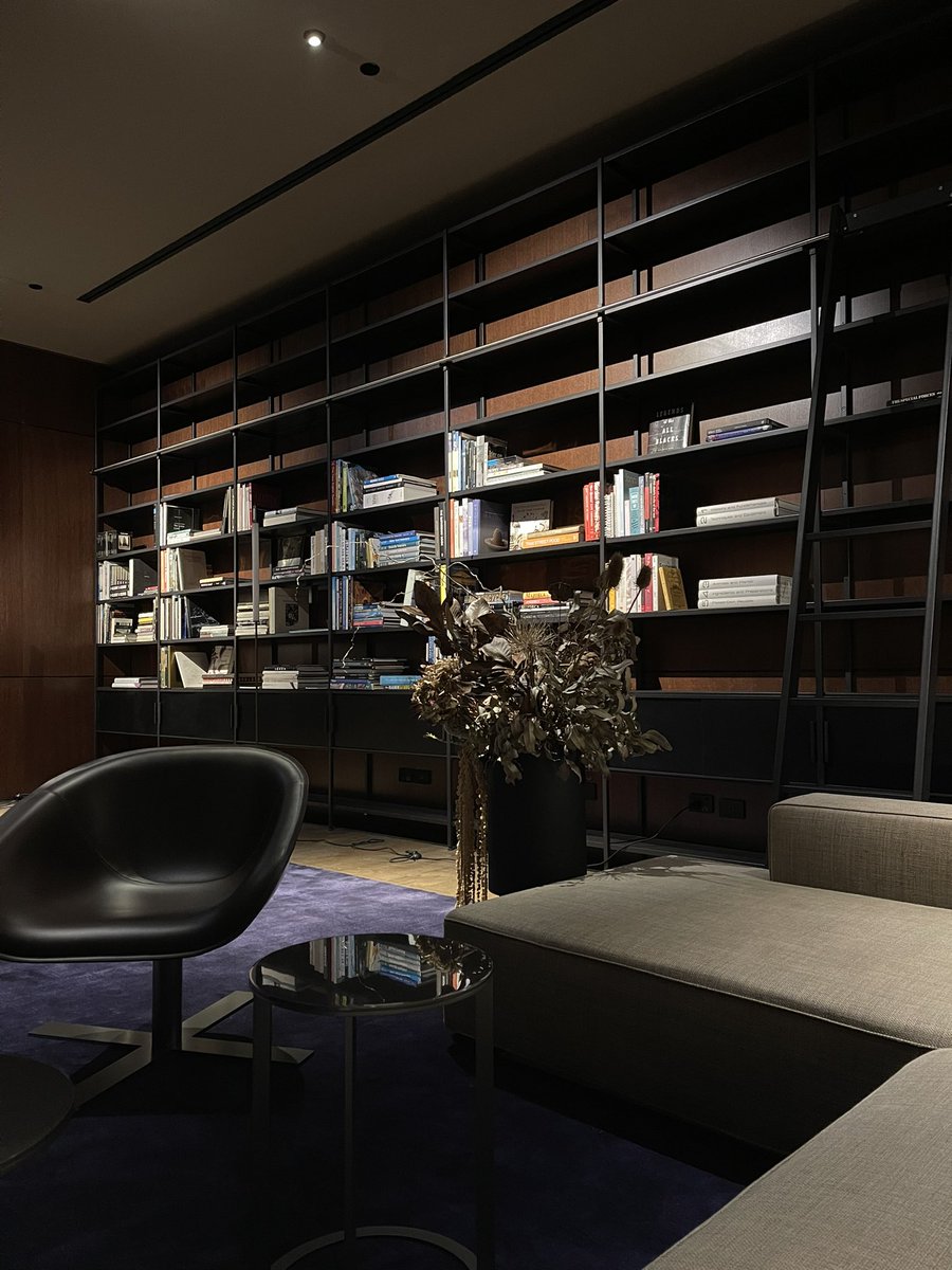 ViaCarter's tweet image. all the books i don’t read 📚