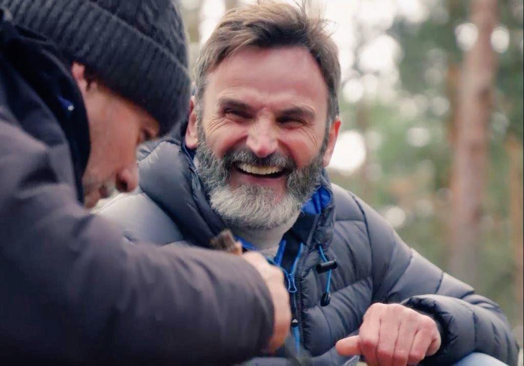 el_bosques's tweet photo. Fernando Tejero se lo pasó genial en los bosques de Segovia con Vicente Sevilla y nuestra chef, Aizpea Oihaneder! Y nos contó muchas cosas!! Mañana #Domingoa las 19:40 h. En @la2_tve @fertejerom @cocineraizpea @tve_tve #FelizSabado #FelizFinDeSemana #bosques #Receta https://t.co/rLjuNnlJow
