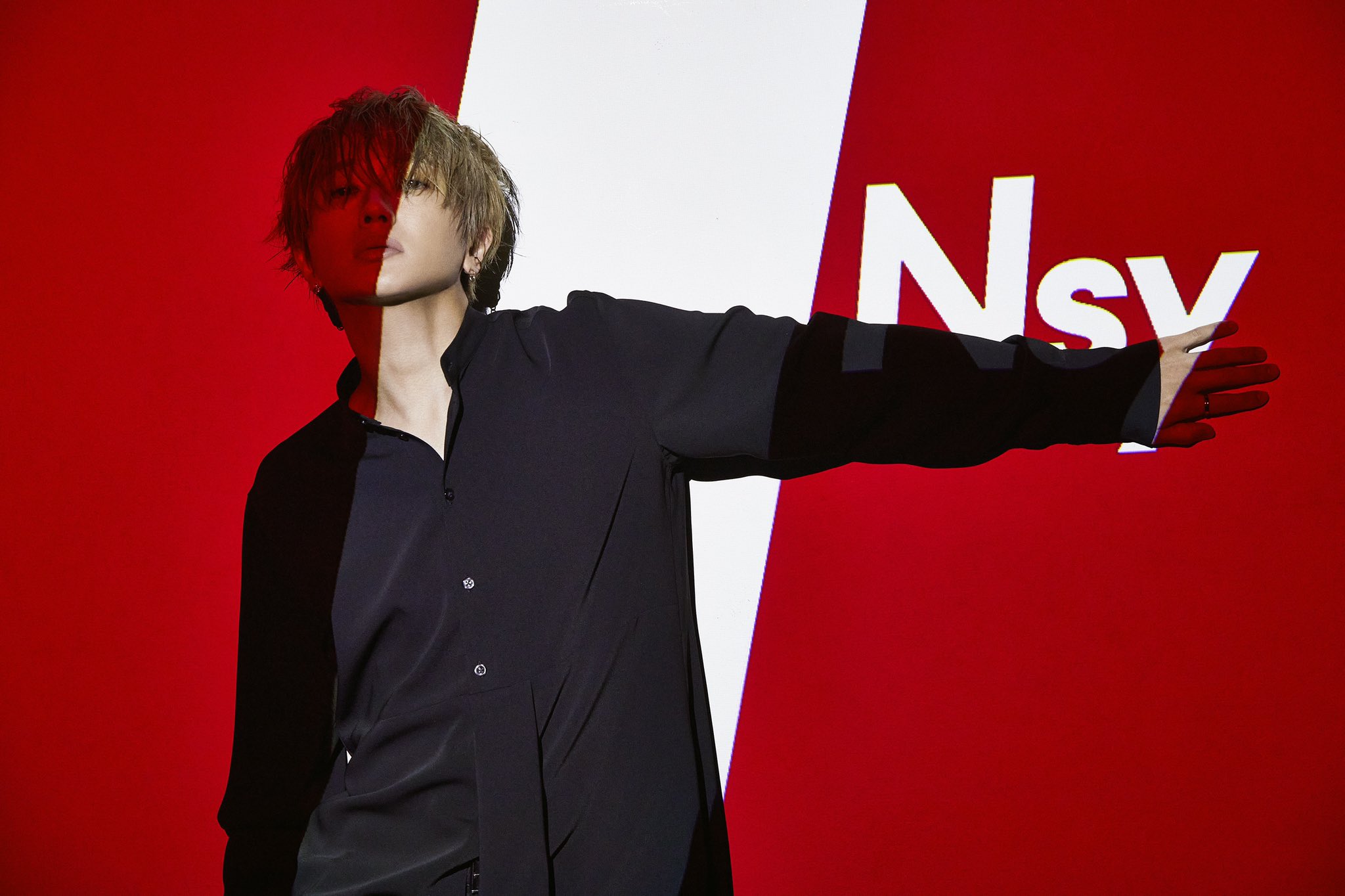 Nissy 西島隆弘　着用　ロエベ　プルオーバーニット　赤 西島隆弘(Nissy/ニッシー)(AAA) 2/9 ペアチケット