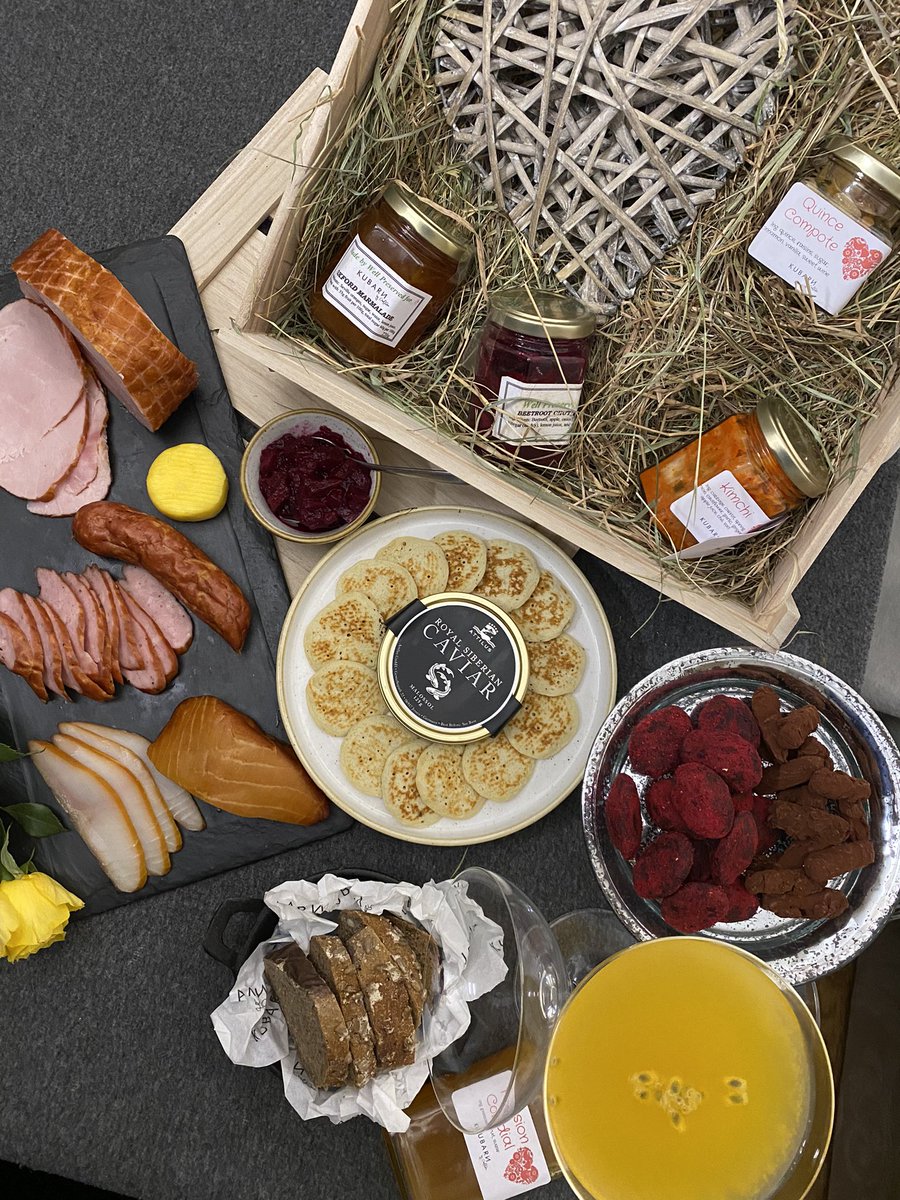 The Valentine’s Day hamper from <a href="/Chef_Kuba/">Kuba Winkowski</a> produced exclusively for <a href="/Attiluscaviar/">Attilus Caviar</a> available for pre order before 7th@of February. Details on attiluscaviar.co.uk/products/valen…