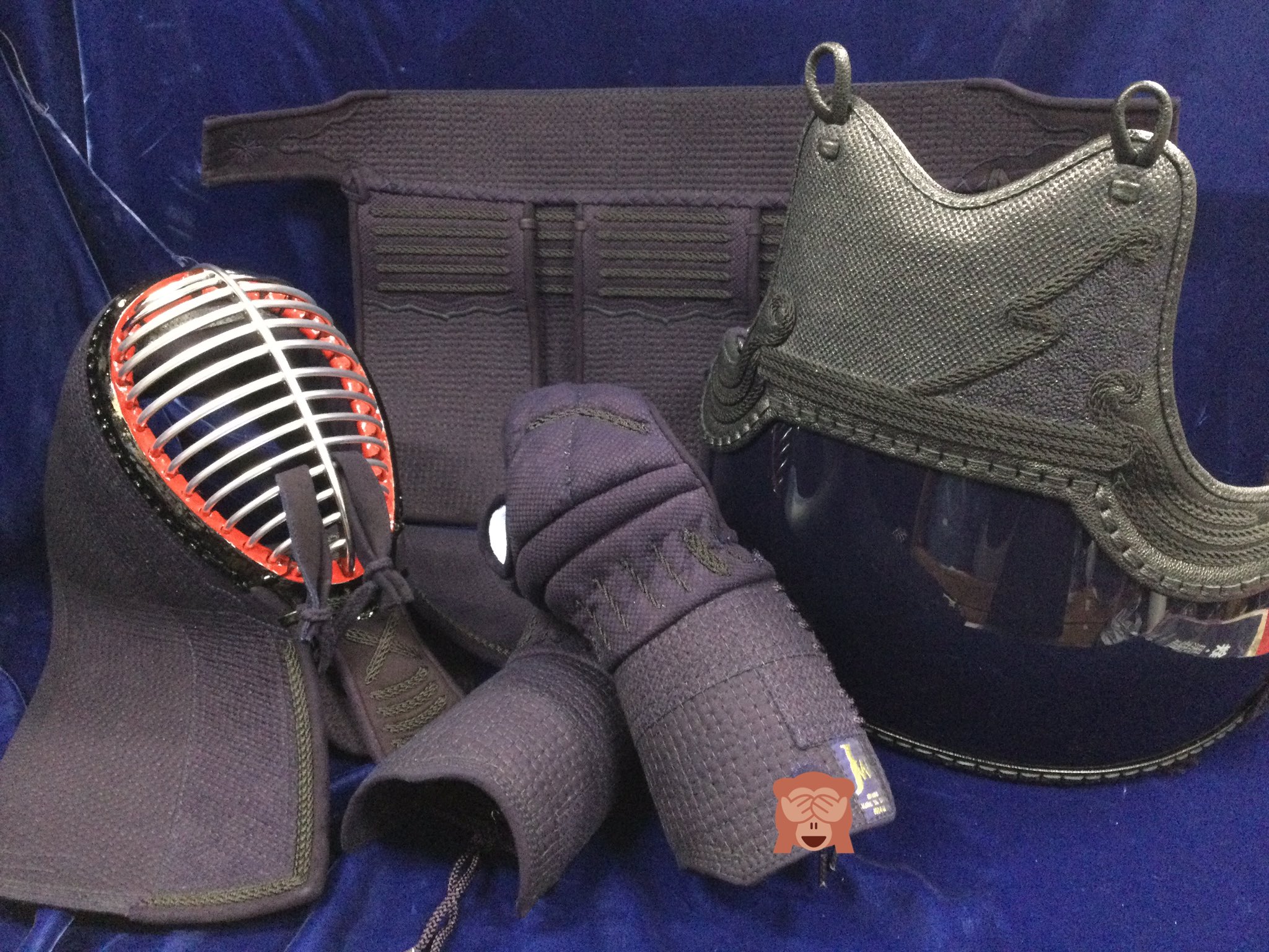 人気商品の再入荷情報をお届け！ JW 剣道 面 オーダー製 胴 日本剣道具製作所 A1 3点セット 小手 垂 メンズウェア