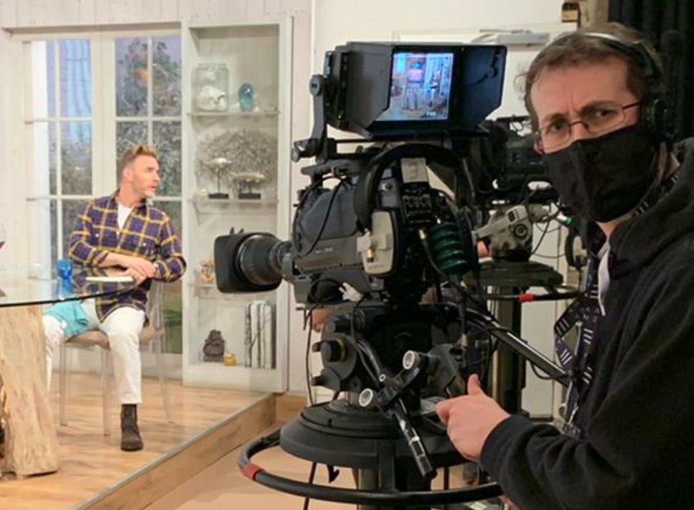 parrcam's tweet photo. Having fun @SaturdayKitchen this morning cryptically recreating a classic album title alongside @GaryBarlow and @matt_tebbutt Yes it's... "Take That and Parr-T"! #SaturdayKitchen https://t.co/EWcah8Y9gN