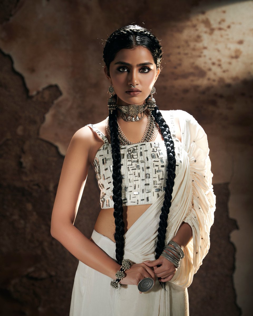 Stoner_allu's tweet photo. Anupama new movie still 🔥
Title -#pisachi 3 anta https://t.co/1E1zAW2ERk