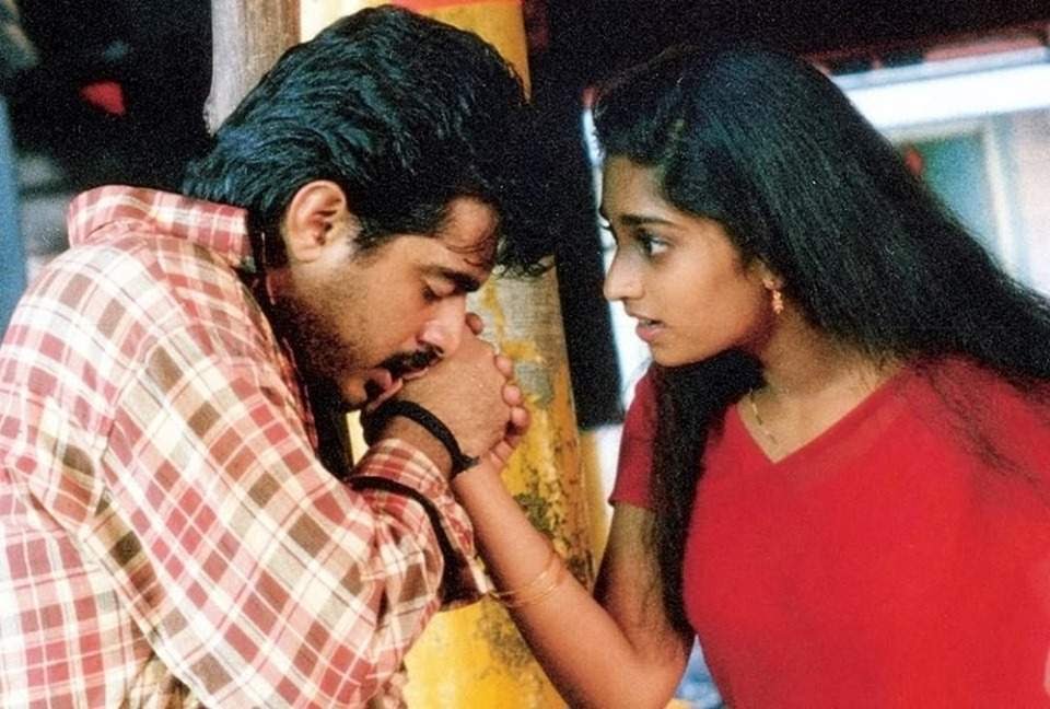 Saran then developed a script revolving around a gangster, who loses his sight and in his recovery process, falls in love, and makes a lot of enemies. Ajith also okayed the script. #Valimai  #ThalaAjith