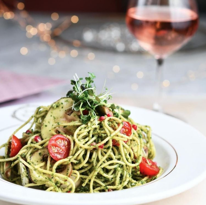 caffeconcerto's tweet photo. Order via Uber Eats or Deliveroo our Vegan Pesto Spaghetti for take away today and have an original Caffe Concerto's meal at home. ♥️ 
#londonfood #vegan #healthyfood #veganlife #veganism #veganfoodshare #vegansofinstagram #londonrestaurant #toplondonrestaurants #golondonfood https://t.co/W0WBb0yRLW
