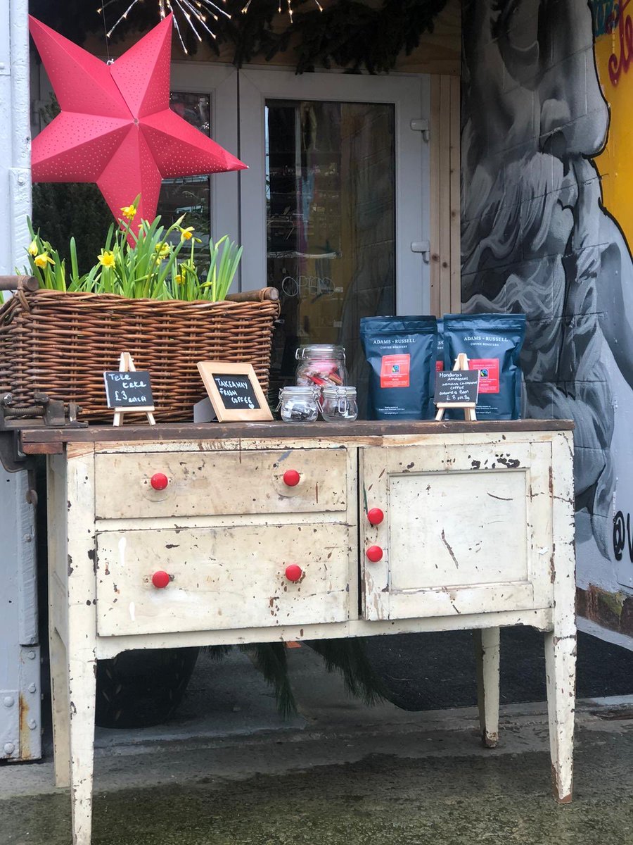 Here till 2pm for collections or if you just want to pop by for a take away coffee ☕️