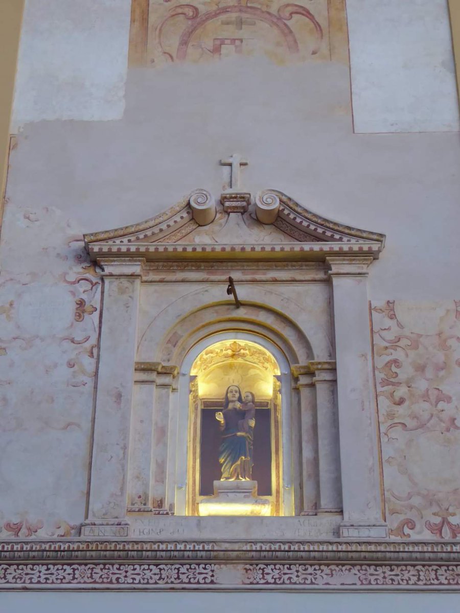 skymanuelima's tweet photo. Évora é uma verdadeira cidade-museu, considerada Património Mundial pela Unesco desde 1986. As suas muralhas guardam ruas e edifícios praticamente inalterados ao longo dos séculos. #Évora #Alentejo #visitPortugal #lgrejas #Loios #travelphotography #viagens #FotógrafoAmador https://t.co/rPAZHlkQX3