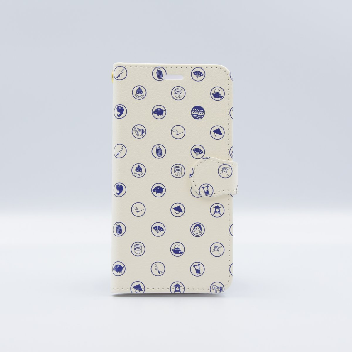 藤浪小道具 株 公式 フジナミヤ のグッズをご紹介 ふじなみごのみ その9 手帳型スマートフォンケース 小道具づくし 歌舞伎で使われている 小道具 をモチーフにしたデザインのスマホケース 紺と白の2種類からお選びいただけます Iphoneから