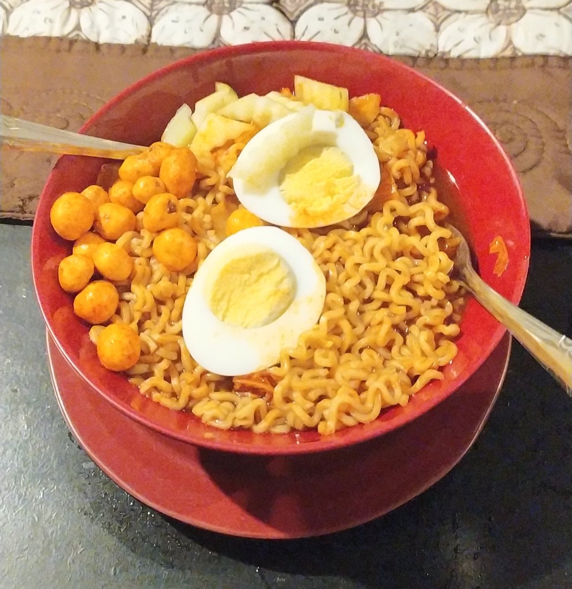 Ramen nya lebih pedes dari samyang anj