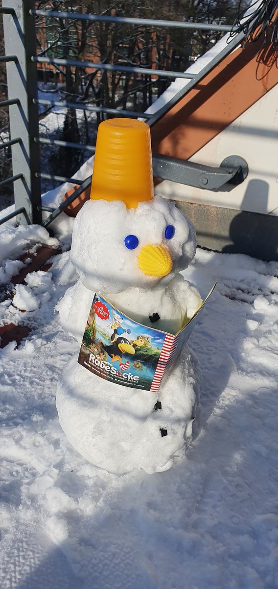 ElementAutor's tweet image. Endlich gibt es bei uns in Hamburg auch mal etwas Schnee ❄🌨

Diese Chance habe ich auch gleich genutzt ☃️🥰