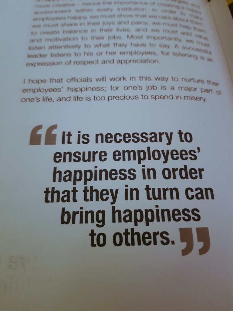 thinkSERVICE's tweet image. ...nurture your employee's happiness; for one's job is a major part of one's life and life is too precious to spend in misery. 
-Culled from #FlashesOfThought by @HHShkMohd 

#Africa 🌍