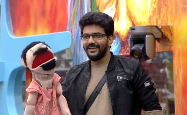 இந்த Small Thread புடிச்சு இருந்தா Just Quote பண்ணி சொல்லுங்க போதும்..   #Kavin #Lift