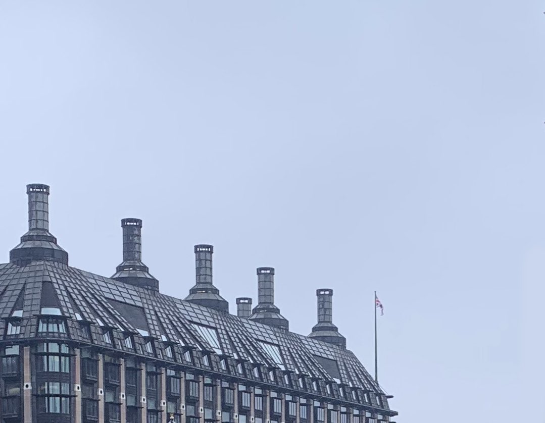 upshoot's tweet photo. High-tech #architecture was massively popular in the #sixties and #seventies. Find out how it emerged, why it was so popular and how it can still be seen in #London to this day https://t.co/6l7tQqaJii https://t.co/kPsd0edCRy