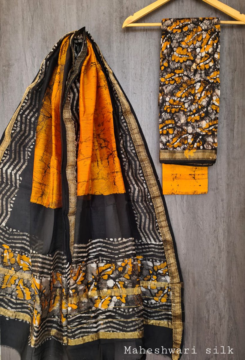 MannSatheStore's tweet image. #SuitSets...
#MaheshwariSilks
#ChanderiSilks
#HandBlocks
Pls place orders for this or any other product you want/like, on
Business WhatsApp:
+91-9871459125.

Or on email at:

maharajaclassic.lfp@gmail.com

Thanks.
#MannSa
#MallikaSamrajya
New Delhi
110018.
India.