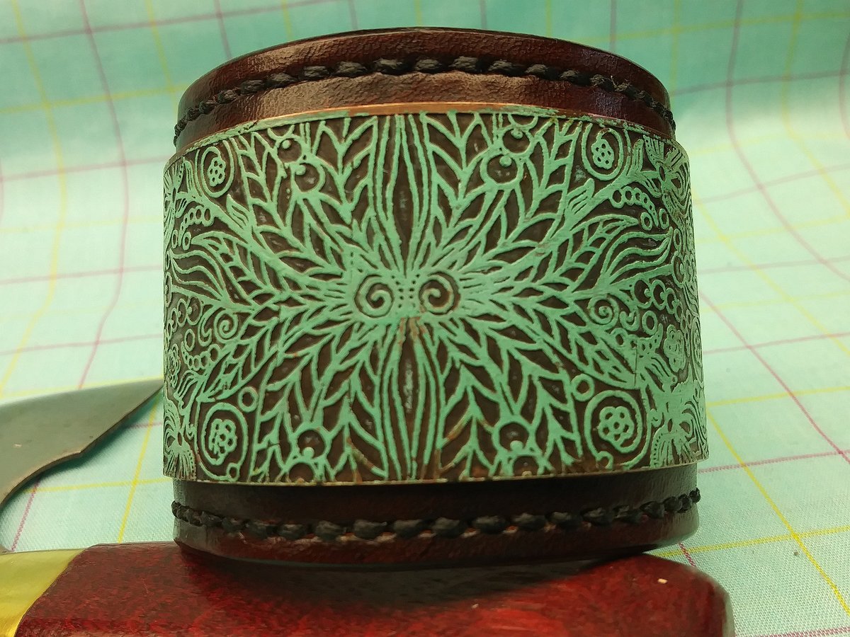 chestnutcrochet's tweet photo. Sharing for Lawrence Carter on Etsy
Really love this, from the Etsy shop AcrossLeather. https://t.co/I3eCkMd5kx #etsy #handmadebracelet #copperbracelet #handmadecuff #coppercuff #floralcoppercuff #copperleathercuff #browngreencuff #greenfloralcuff #bohobracelet https://t.co/PE8q5D1i2Y