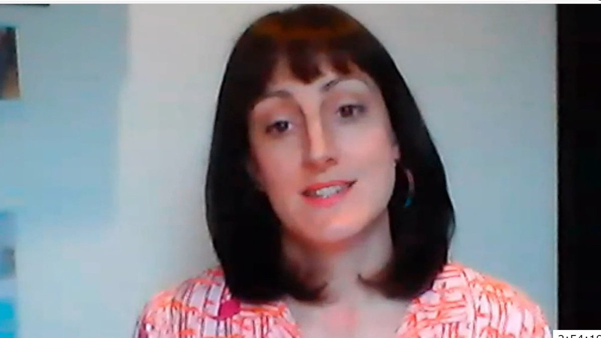 "This is a story about making sure you work with kind & competent people... I ended up with dickheads."The very quotable  @BethCrackles is up next at  @PizzaForLosers