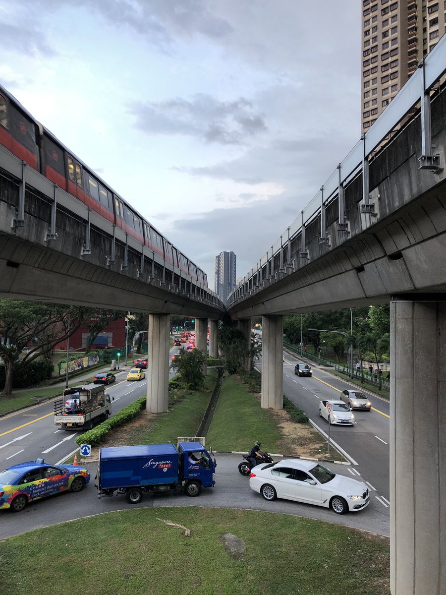 A thread with images of trains from some cities I have travelled to. Starting with Singapore  The buildings you see around are the trademark  #HDB public blocks where the major population lives  #Trains  #MRT  #Singapore  #LRT  #Transport  #Apple  #Thephotohour (1)