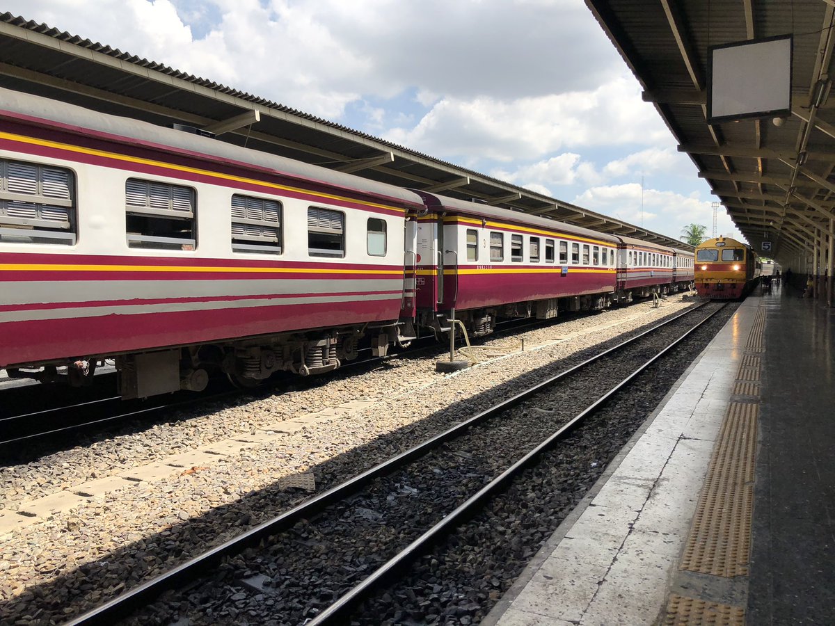 The Hua Lamphong station, Bangkok  . I was not travelling by train here, just visited to make some images. Guess what’s happening in the second image!  #Bangkok  #Thailand  #Hualamphong  #Apple (3)