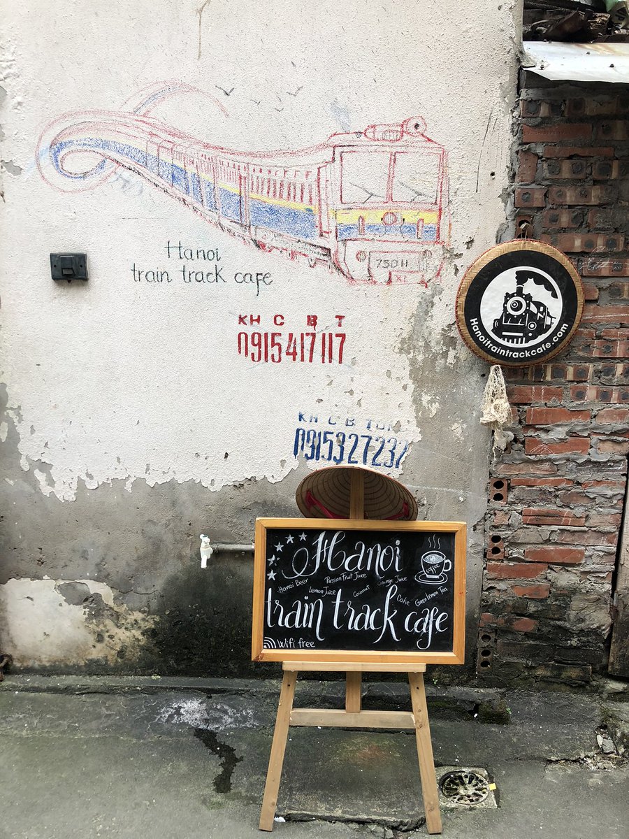 In Hanoi, Vietnam  we went to this spot to see a train pass by. It has become a tourist spot of sorts. Video in next tweet.  #Vietnam  #Hanoi  #Train  #Apple  #shotoniphone (4)