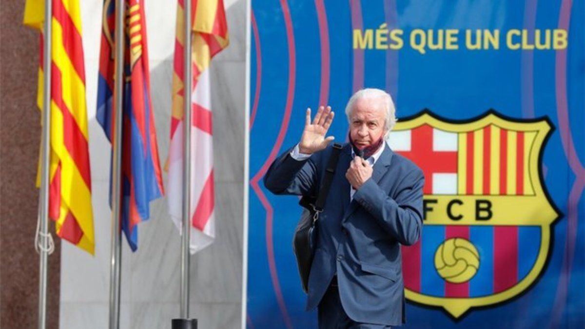 jotajordi13's tweet photo. El interés d Tusquets en fichar a Eric Garcia a mí me hace malpensar.

1ero nos dice q el club está arruinado, luego q el Camp Nou se cae, empleados en ERTE...pero está muy interesado en hacer una operación, de un jugador q no jugará y q en 3 meses vendrá gratis.

💸🤔
#Márchese https://t.co/Ub6FRyM2CR