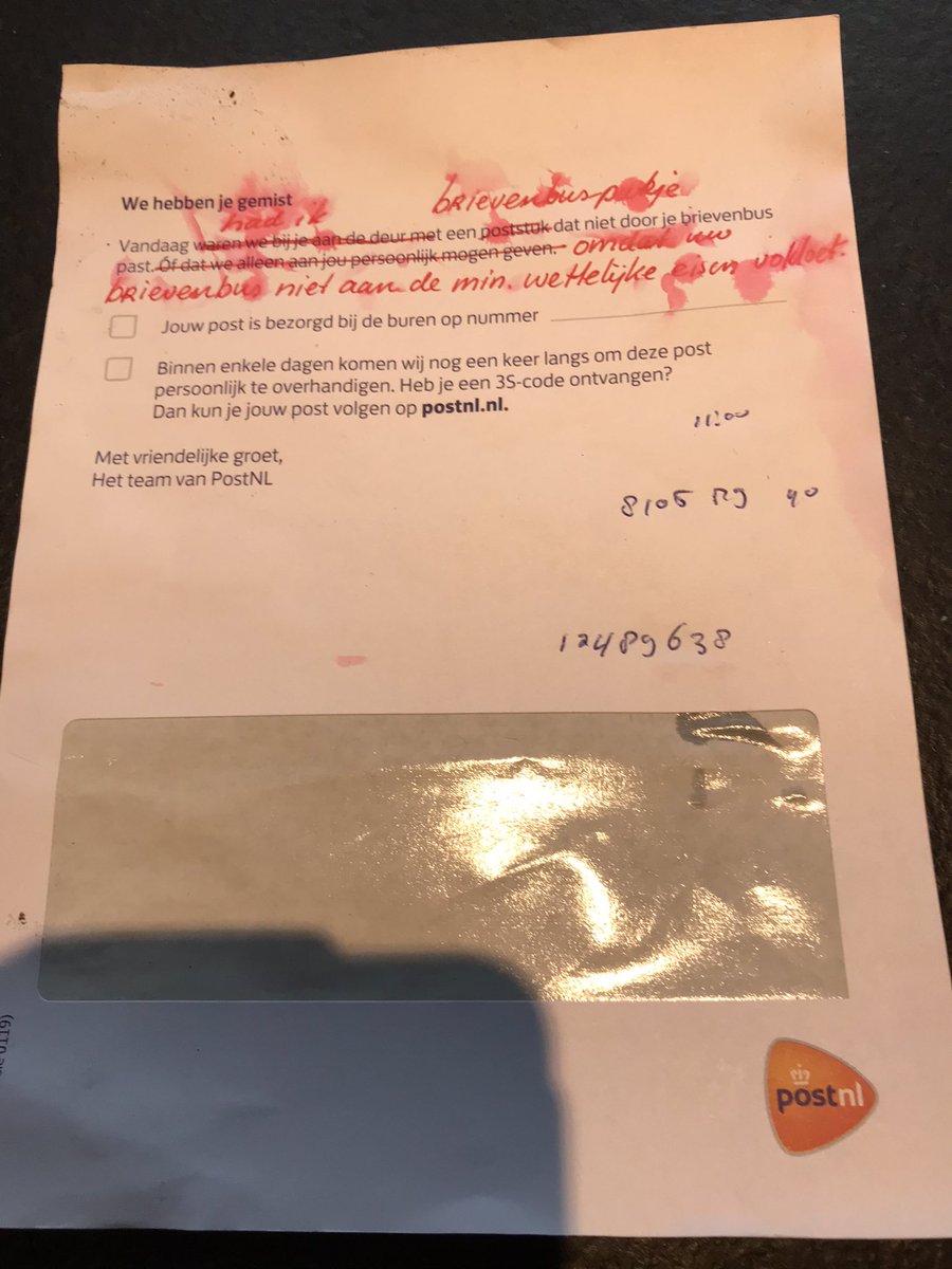 SabineTKB's tweet photo. @postnl Hoe kan het dat wij vandaag dít briefje ontvangen en dat jullie de hoorn op de haak gooien als wij ons beklag bij jullie doen? ‘Onze toon staat jullie niet aan’ Nee, het gedrag van jullie postbezorgers staat ons óók niet aan. https://t.co/B2h2bxXWJW