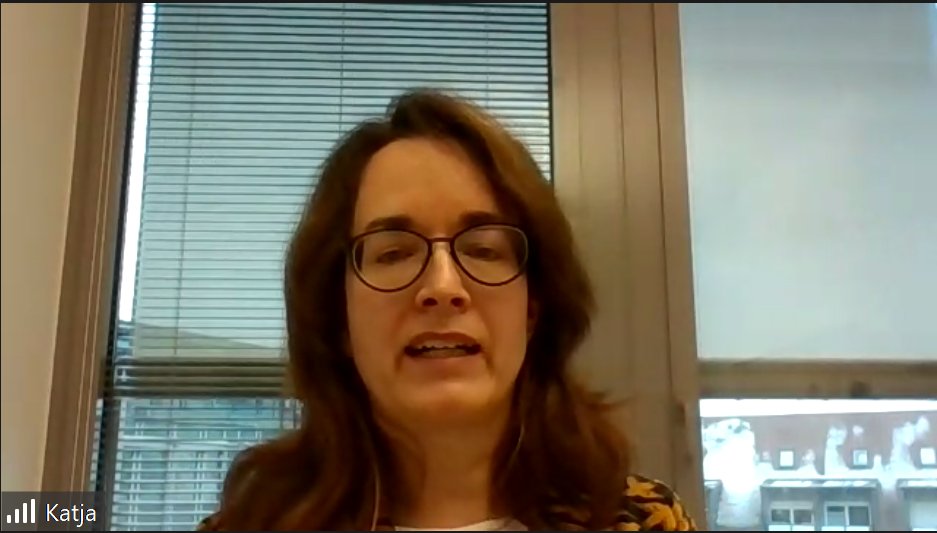 vfapharma's tweet photo. Katja Schmidt @Novartis erläutert die sog. CAR-T-Zelltherapien. Was ist das eigentlich? Wie laufen Forschung, Zulassung und schließlich die Behandlung von Patient:innen ab? Hintergründe zu CAR-T-Zell-Therapien gegen #Krebs: https://t.co/5pJxcvnuVK // #BiotechReport #XgegenKrebs https://t.co/2b3QJs1DkR