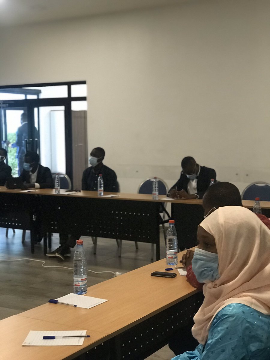 #LIVE Remise de certificats de complétion d’une formation #INTEGRAGuinee en #USSD pour #30 jeunes 🇬🇳 ! 

➡️Cette formation de 1 mois leur a permis de développer des compétences en #TIC afin de générer un revenu 👏🏾

#AfricaTrustFund #EUSolidarity #TeamEurope