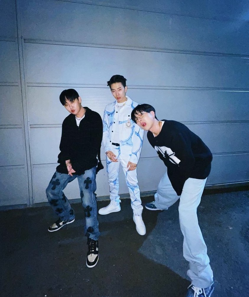 hicloudysummer's tweet photo. TEAM PSYCHO AND TEAM H1GHR
LET'S GO BABY🙌🏼 https://t.co/RunCZ4toxZ